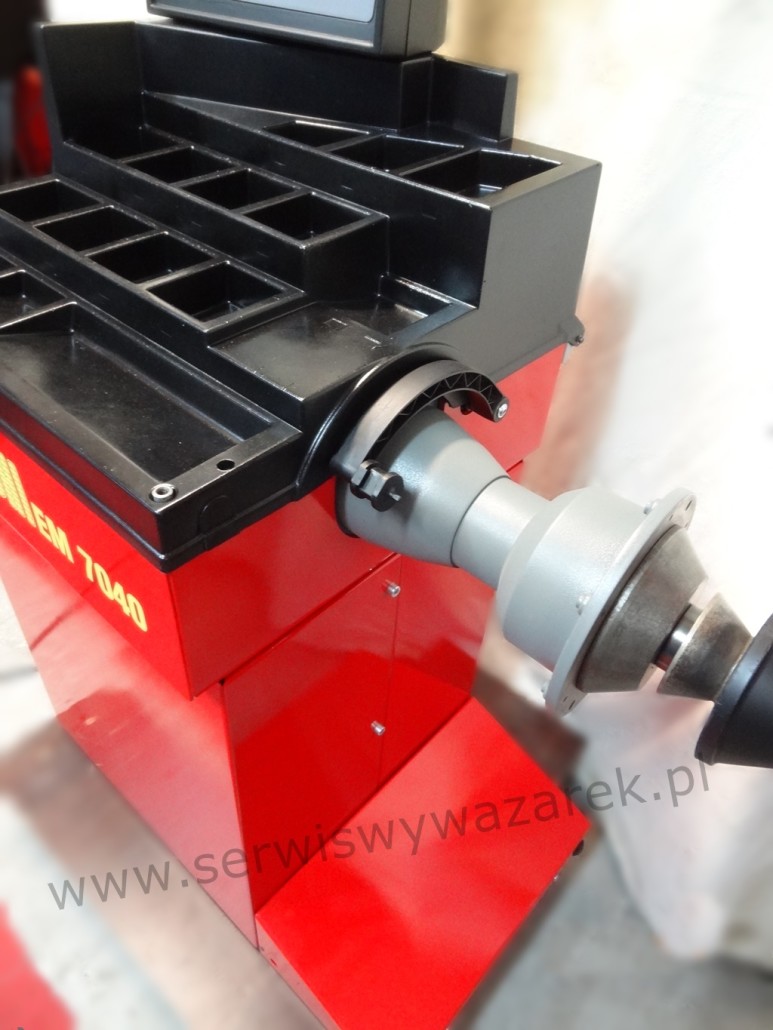 Wyważarka osobowa CORGHI EM 92